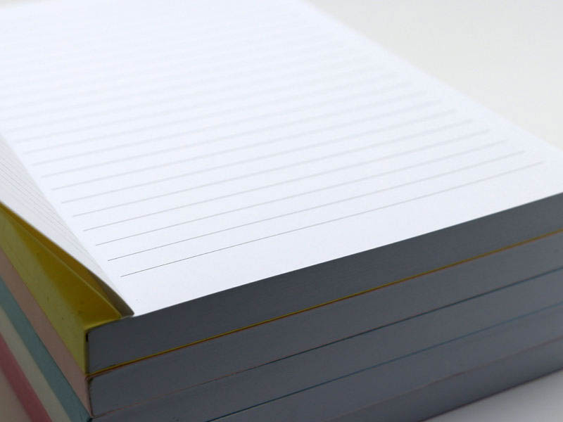Perfect bound notebook with square glued spine